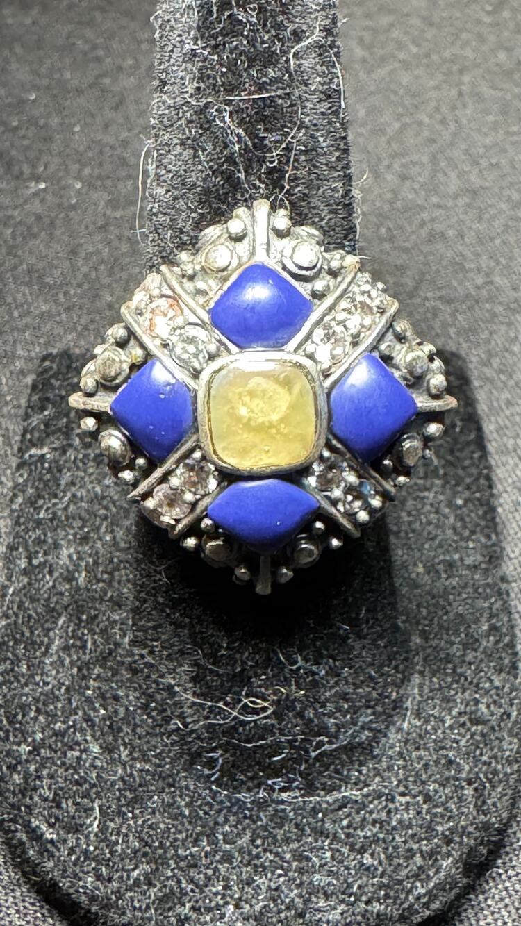 925 Sterling Silver CFJ Thailand Vintage Cocktail Ring Rhinestones Size 6